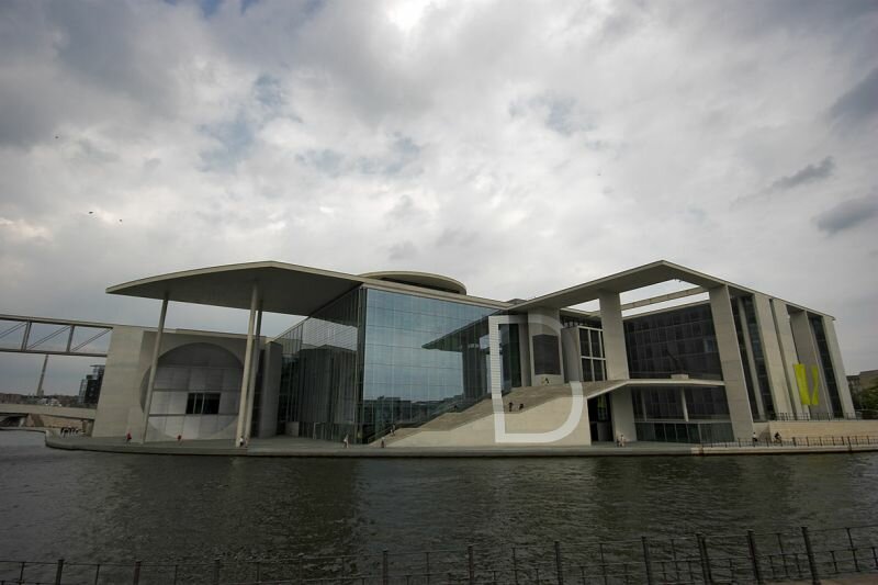 Auswärtiges Amt auf der anderen Seite der Spree