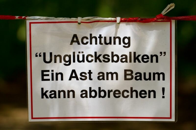 ein seltsames Schild