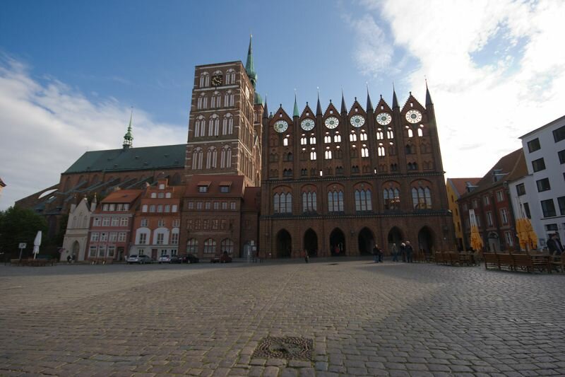 auf dem Marktplatz von Stralsund