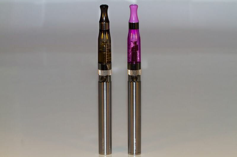 Edelstahlakku EGO-Twist mit Clearomizer