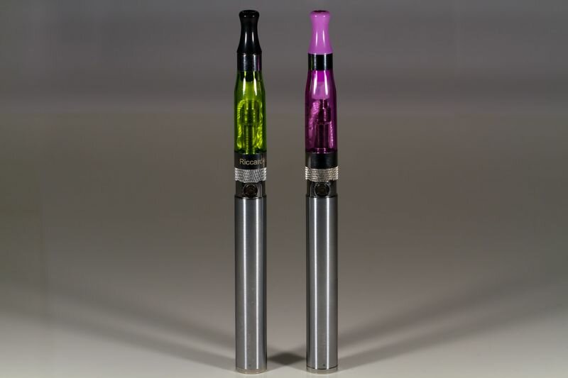 EGO-C Twist Akku mit Clearomizer in Edelstahl