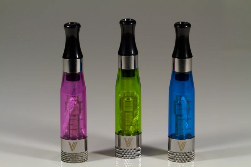 Clearomizer Vivi CE5+ (Ego V3) in lila grün und blau